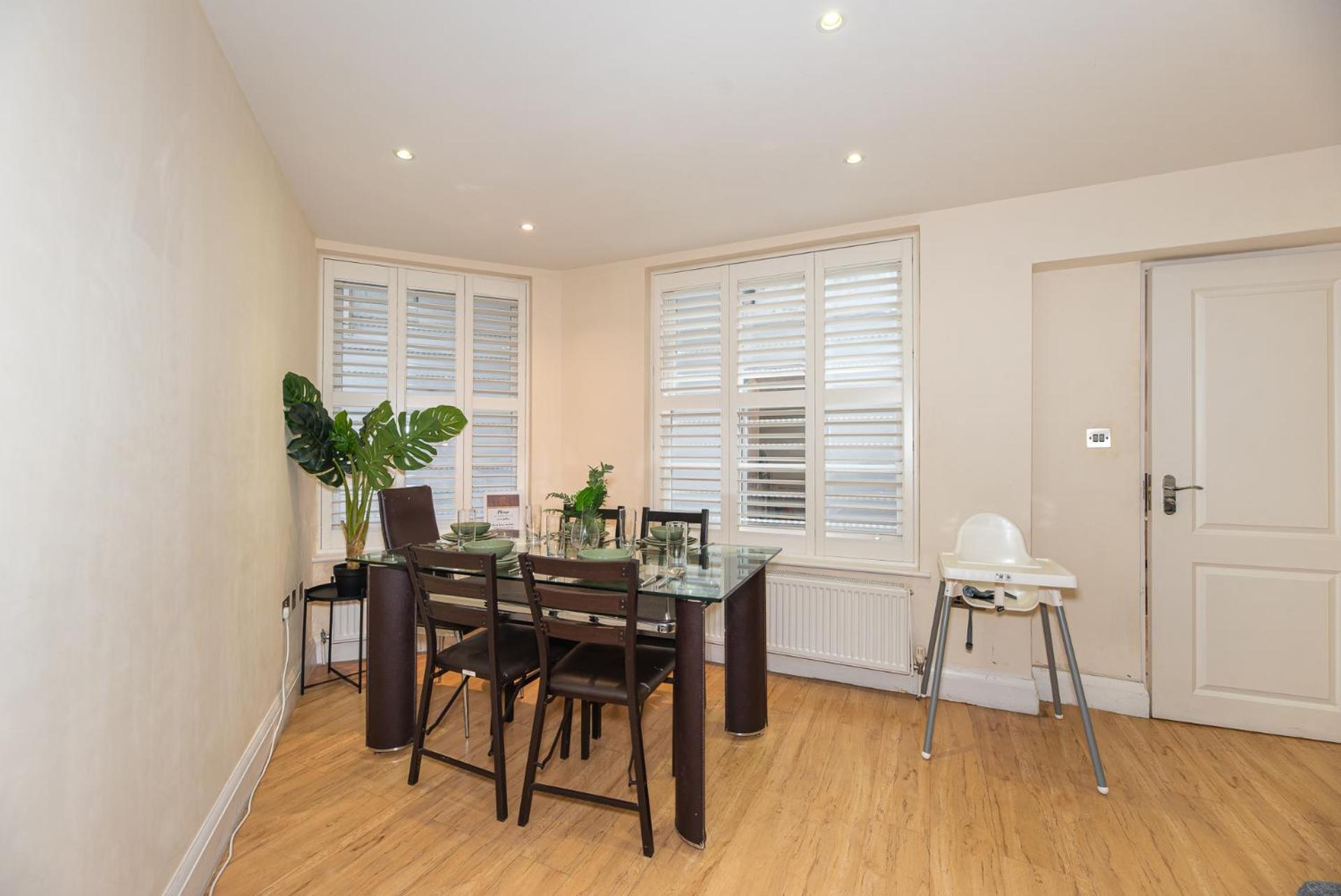 3 Bedroom Apartment With Private Terrace In Pimlico, Westminster, Victoria Londýn Exteriér fotografie