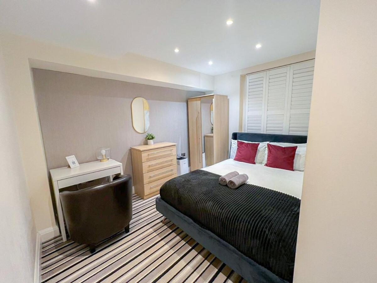 3 Bedroom Apartment With Private Terrace In Pimlico, Westminster, Victoria Londýn Exteriér fotografie
