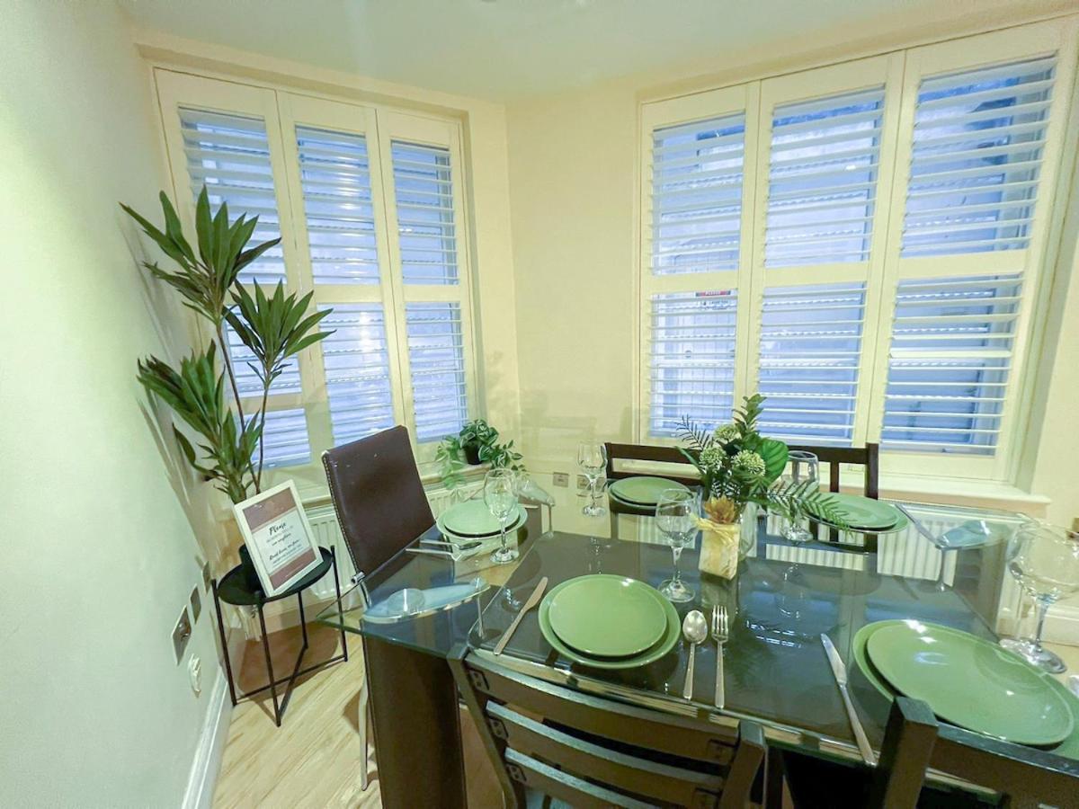 3 Bedroom Apartment With Private Terrace In Pimlico, Westminster, Victoria Londýn Exteriér fotografie